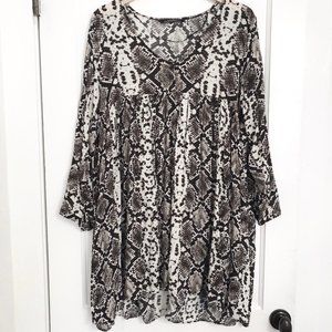 Zara Premium Long Sleeve Snake Print Dress - L